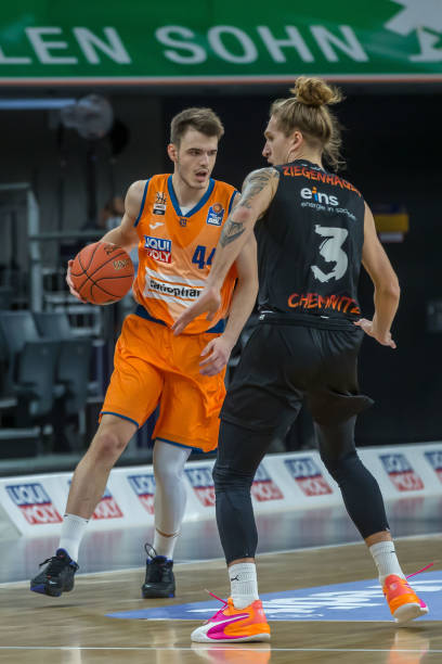 方便你直接 方便你直接